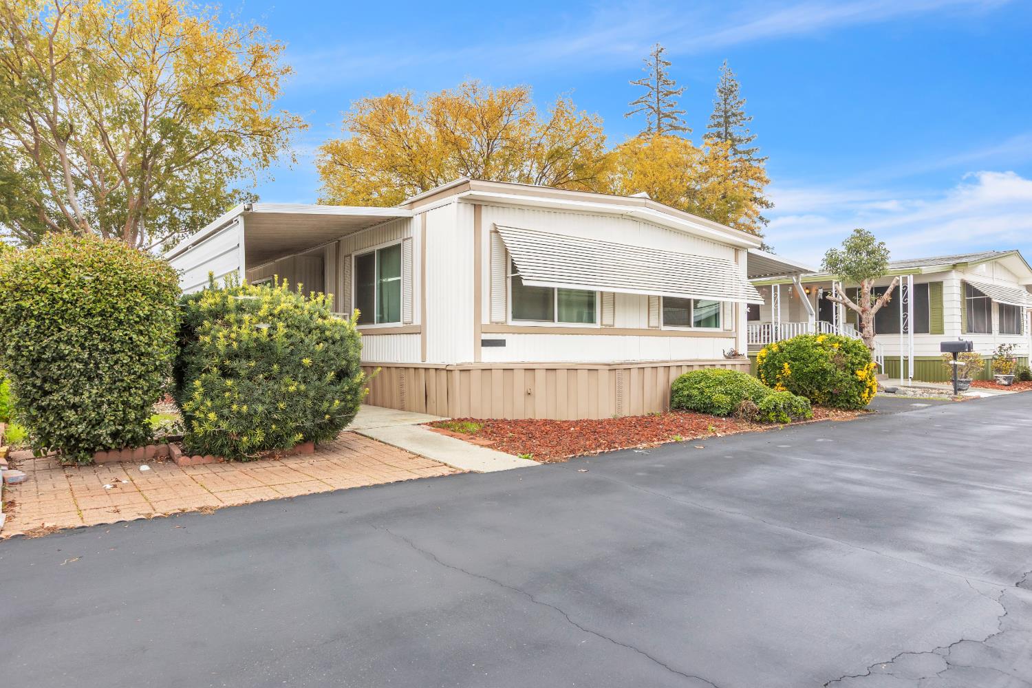 6209 Presidential Lane 133 — photo