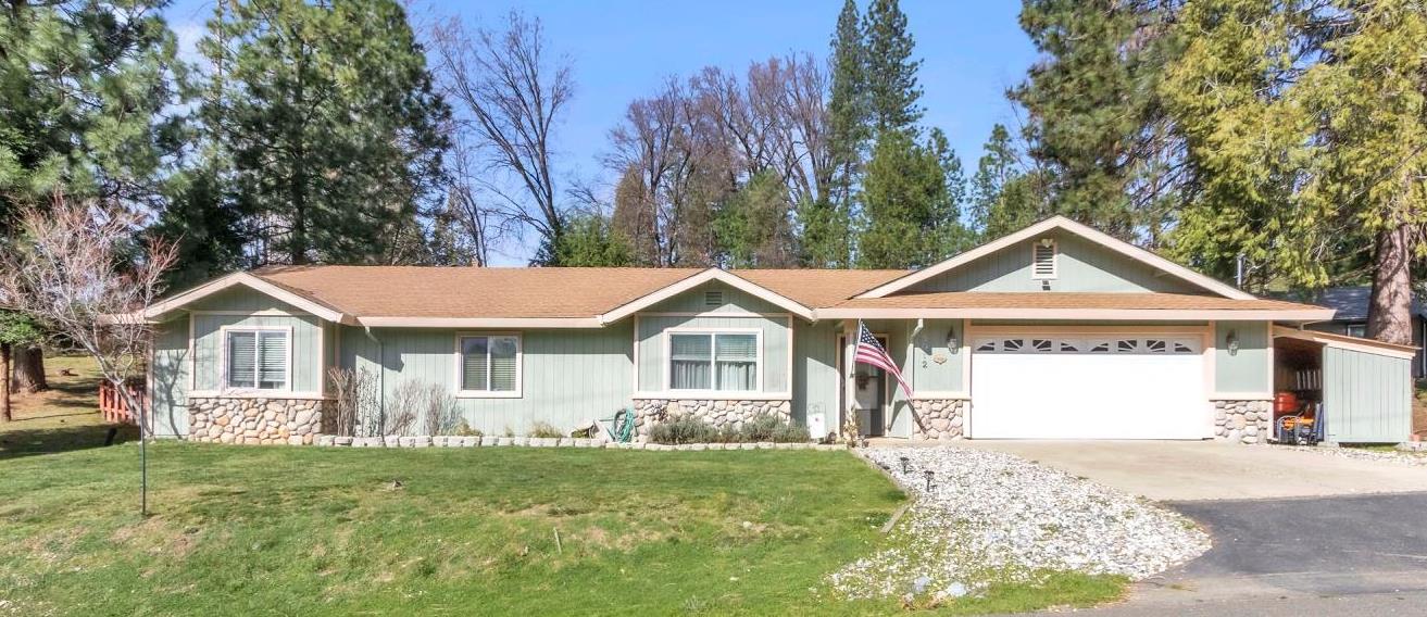 5012 Meadow Glen Drive — photo