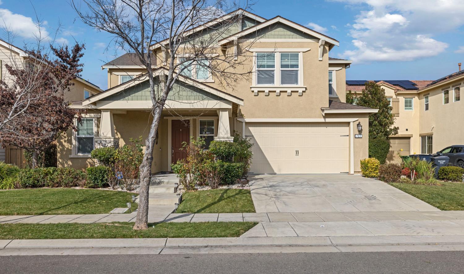 727 N Pergola Court — photo