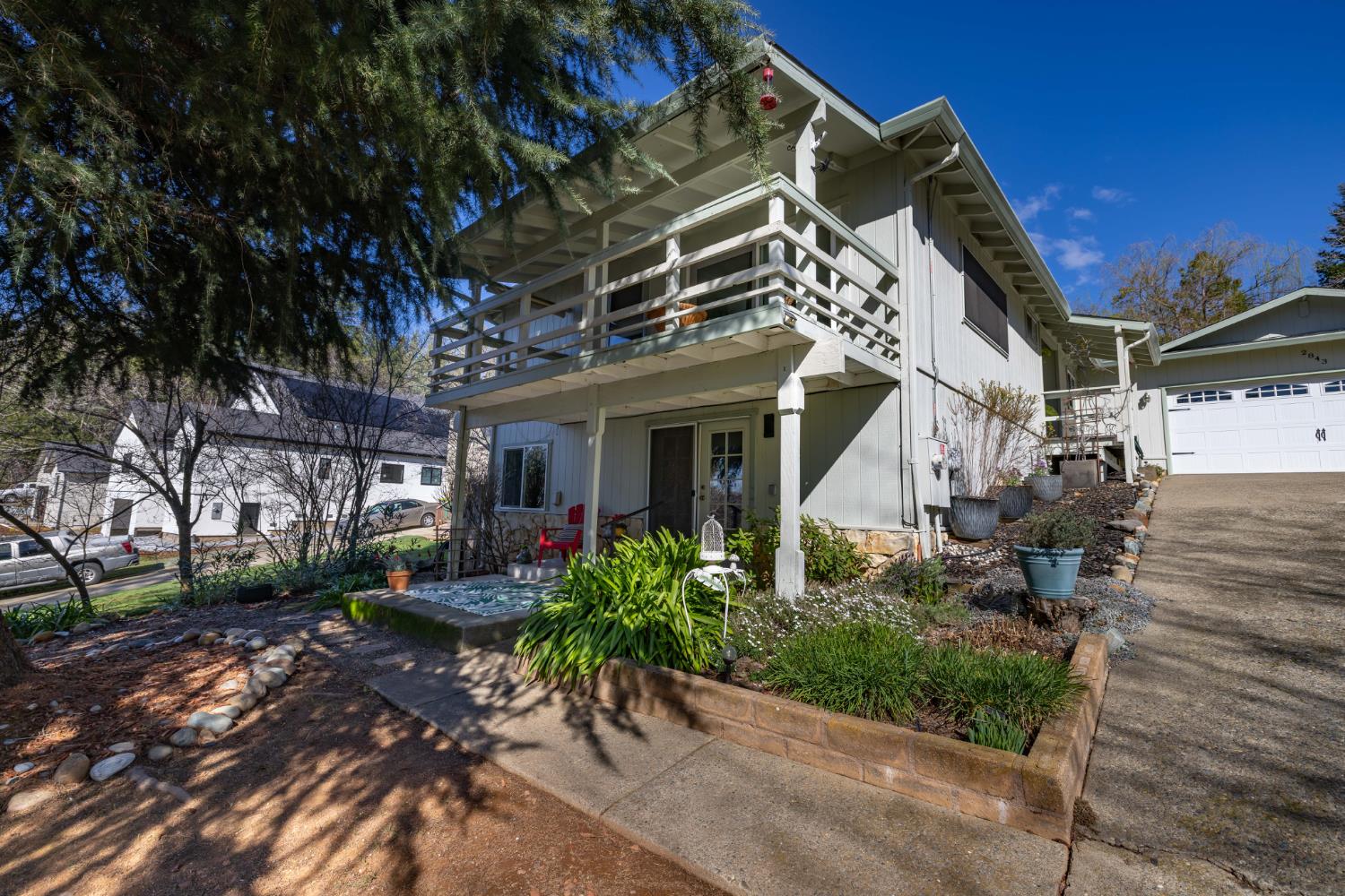 2843 Camino Heights Drive — photo