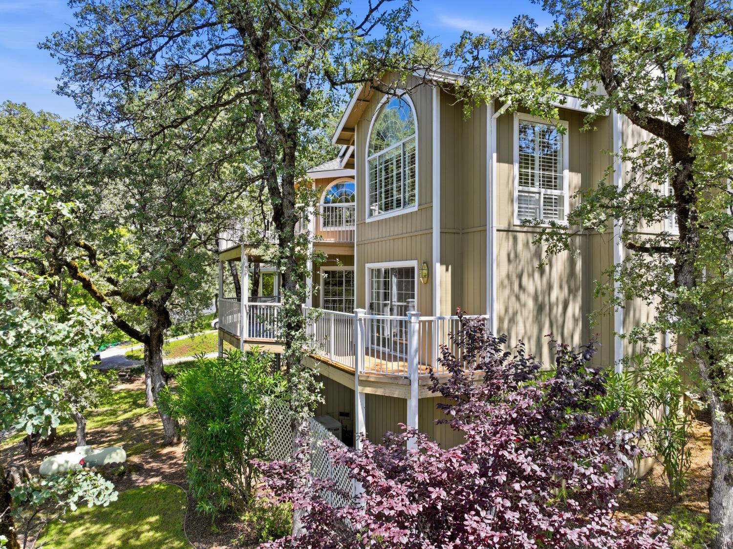 18936 Hummingbird Drive — photo