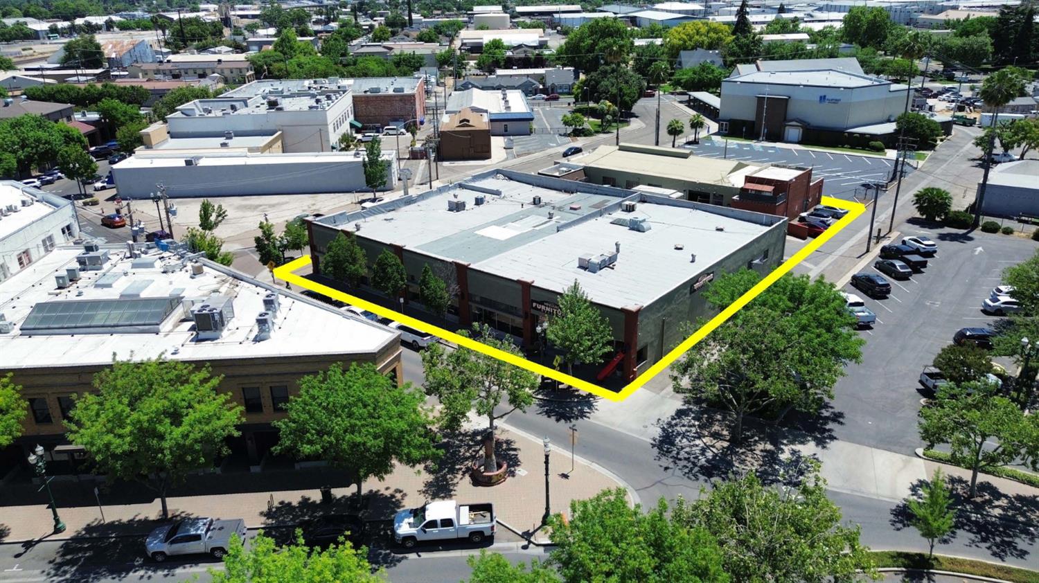 250 W Market Street — photo