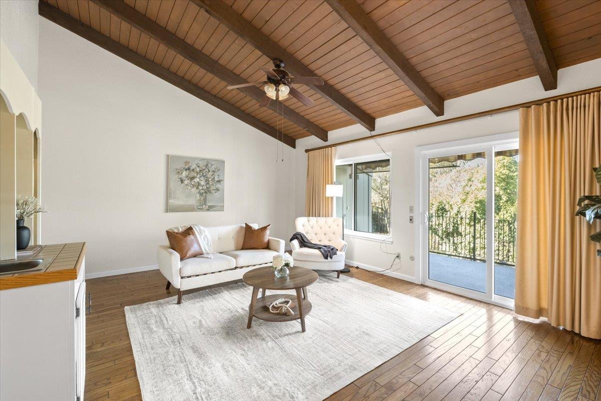 228 Foresthill Ave B — photo