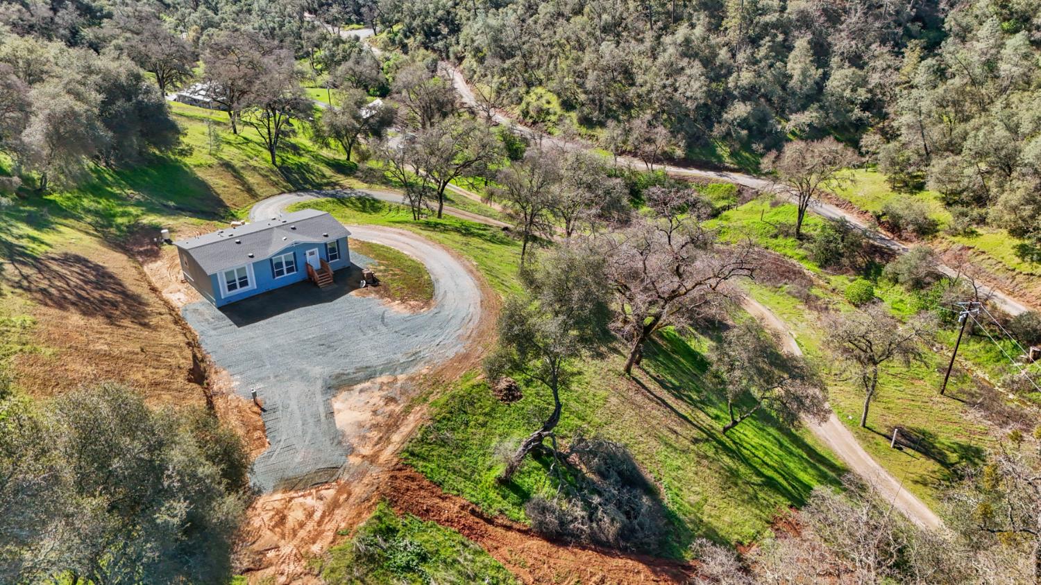 7680 Middle Bar Road — photo