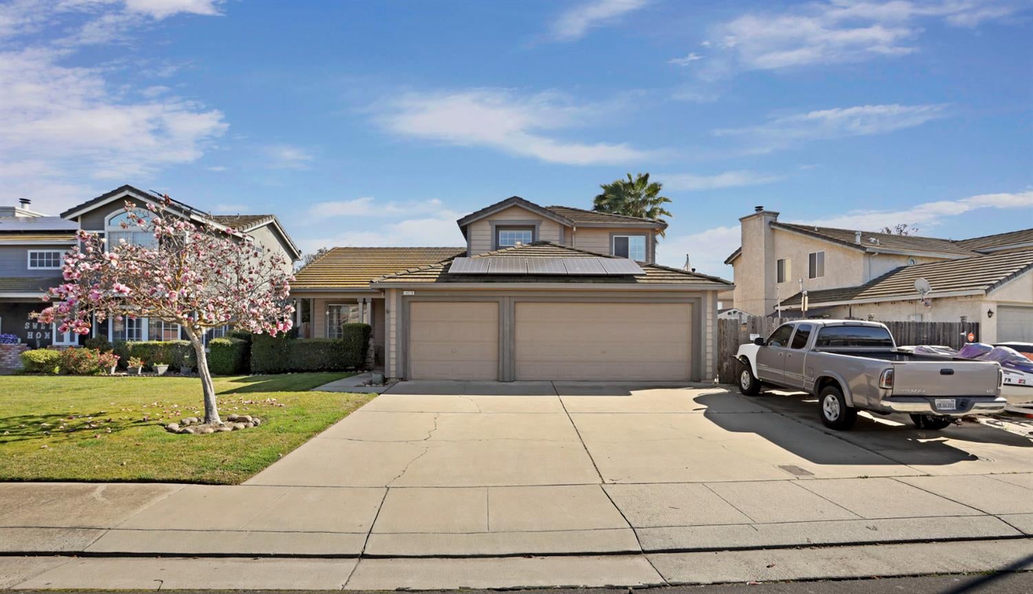 14310 Cedar Valley Drive — photo