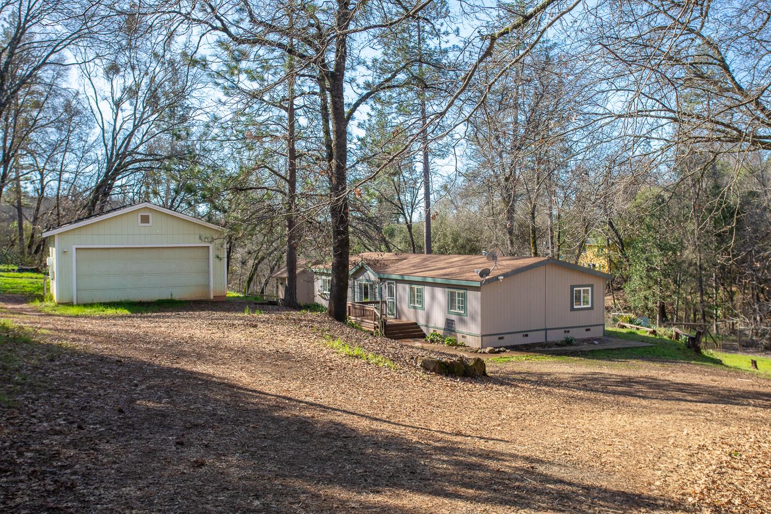 10146 Frenchtown Dobbins Road — photo