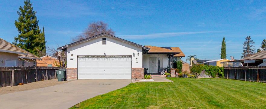13301 Bentley Street — photo