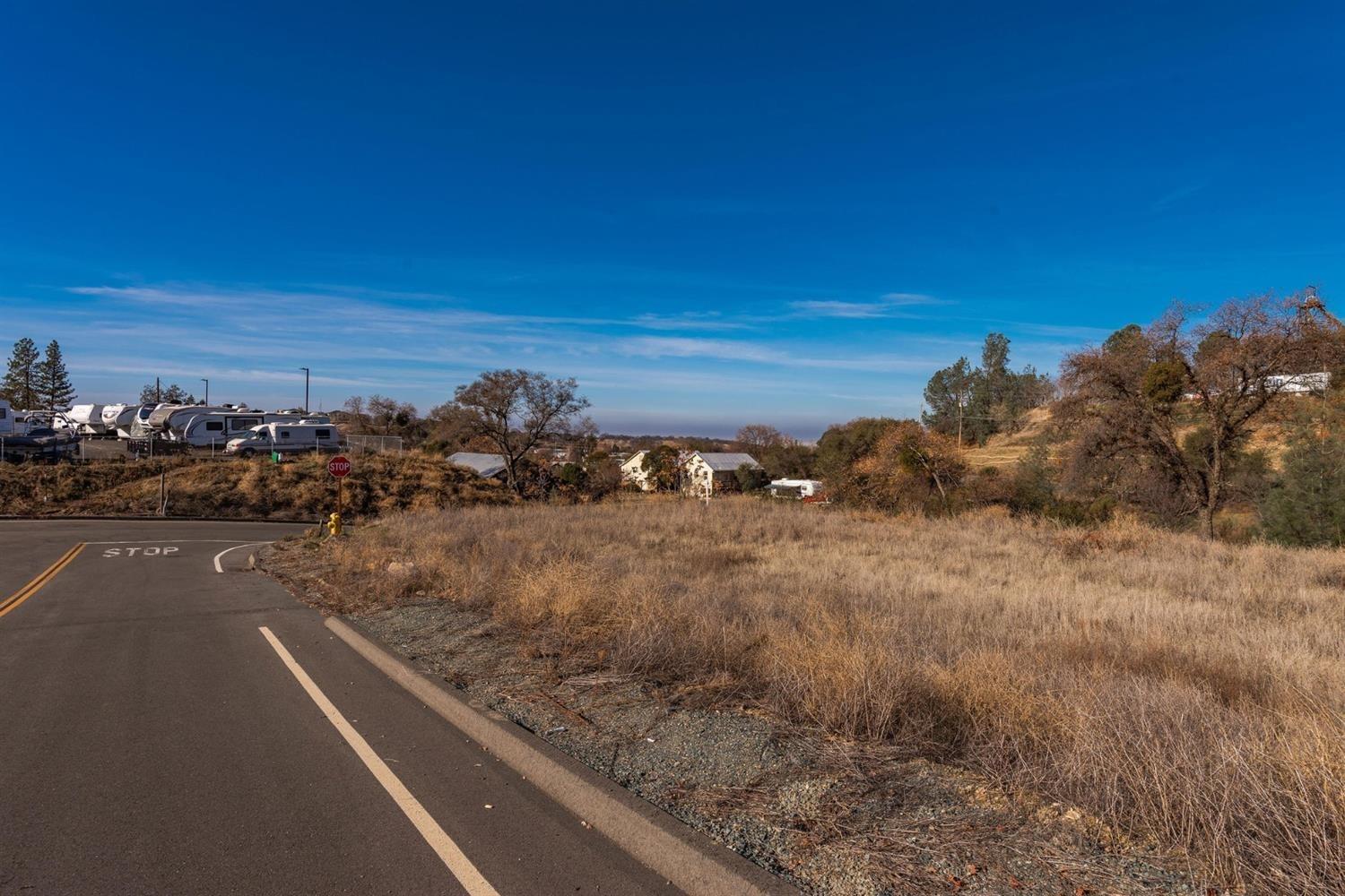 125 Central Eureka Drive — photo