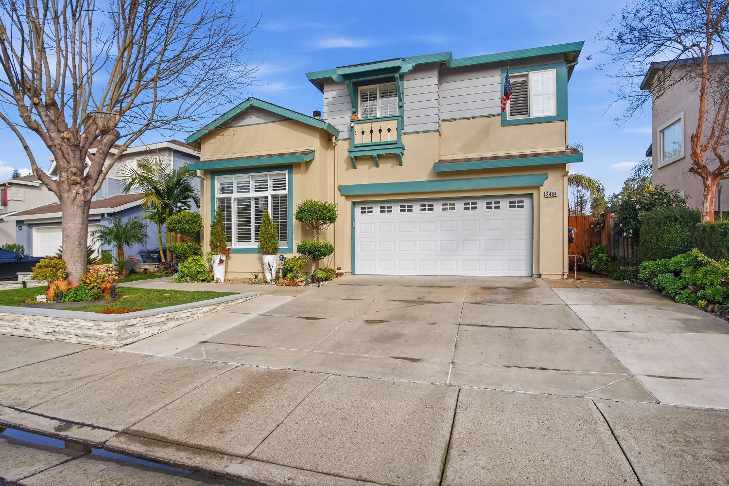 2484 Ontario Drive — photo