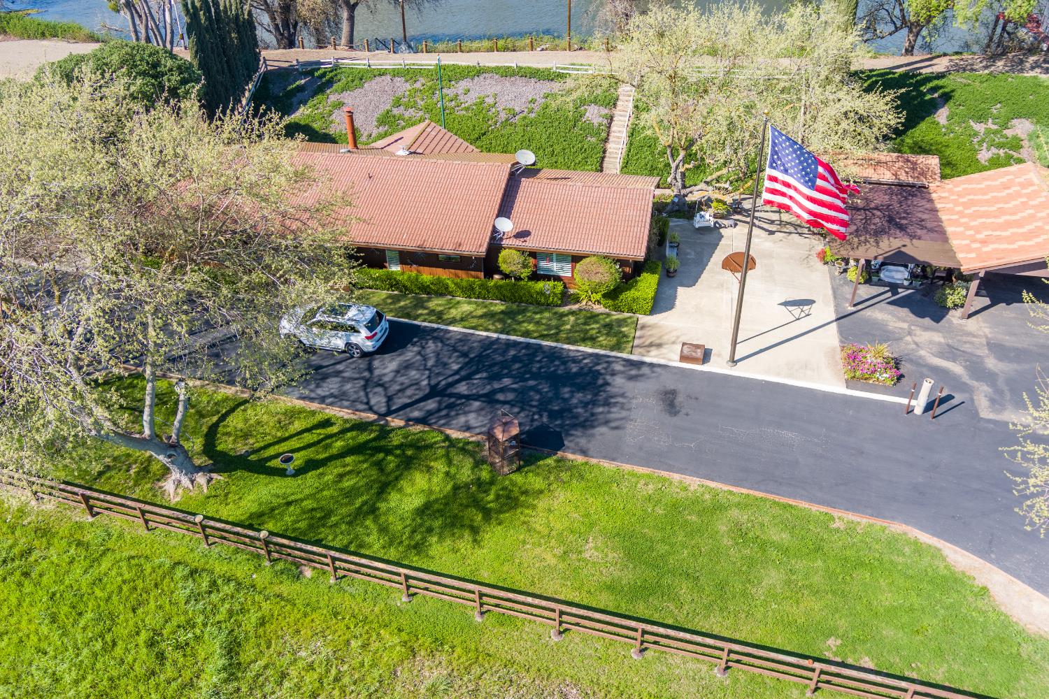 14101 W Bethany Road — photo