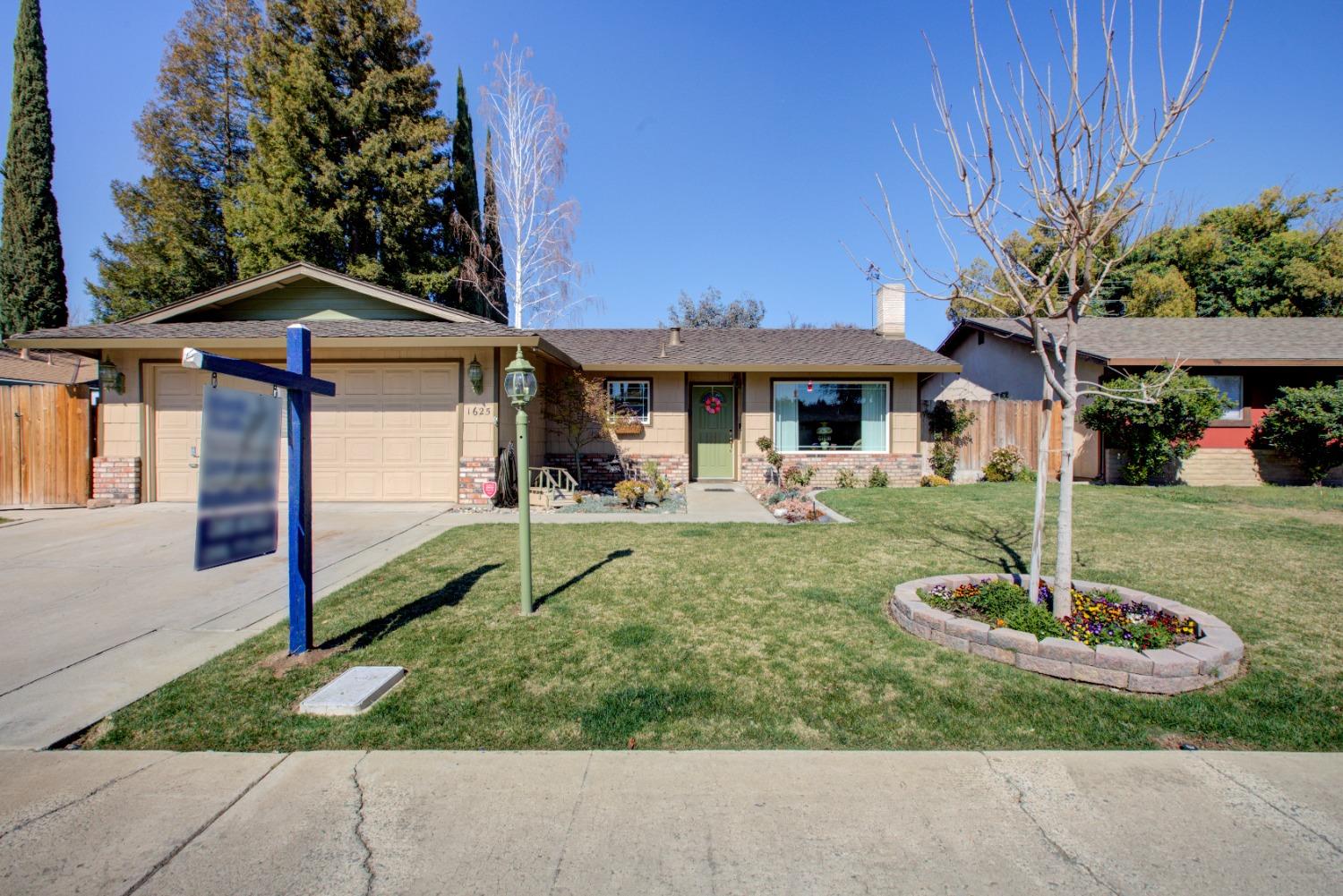 1625 Sheldon Drive — photo