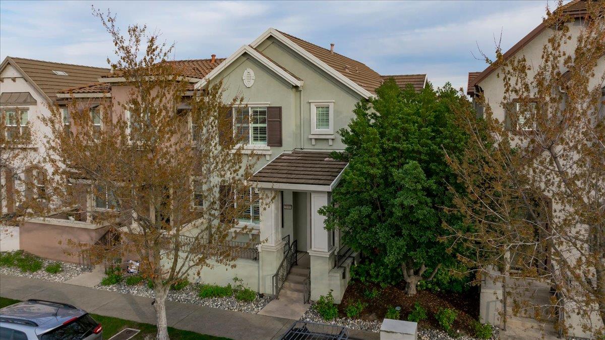 3040 Village Plaza Drive — photo