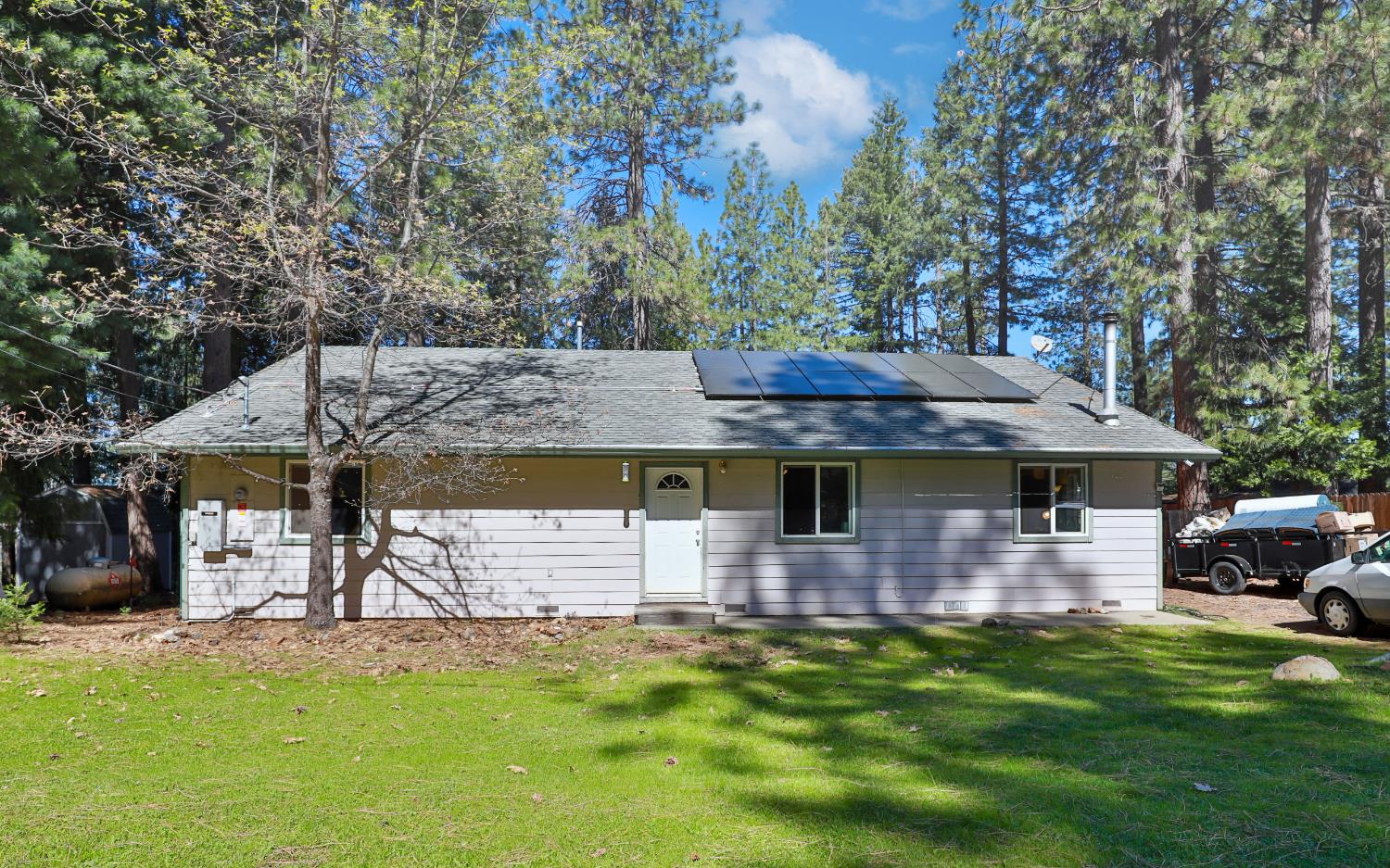 7031 Pioneer Drive — photo