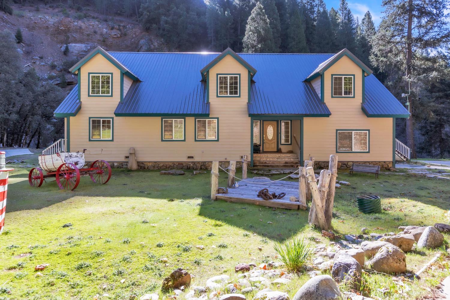 280 Gold Bluff Rd — photo