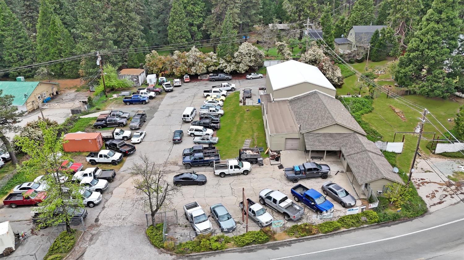 13383 Colfax Highway — photo