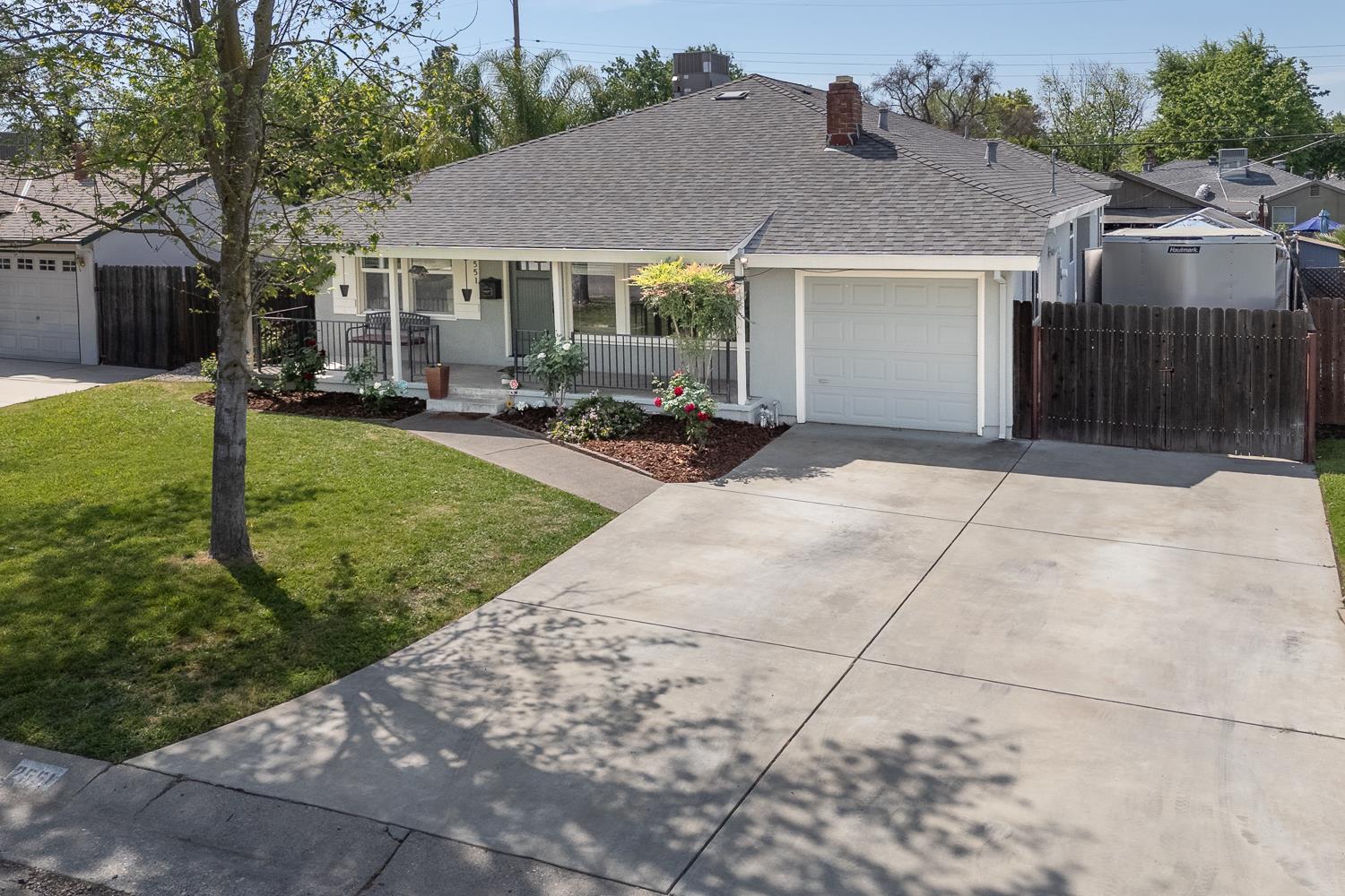 2551 Avalon Drive — photo