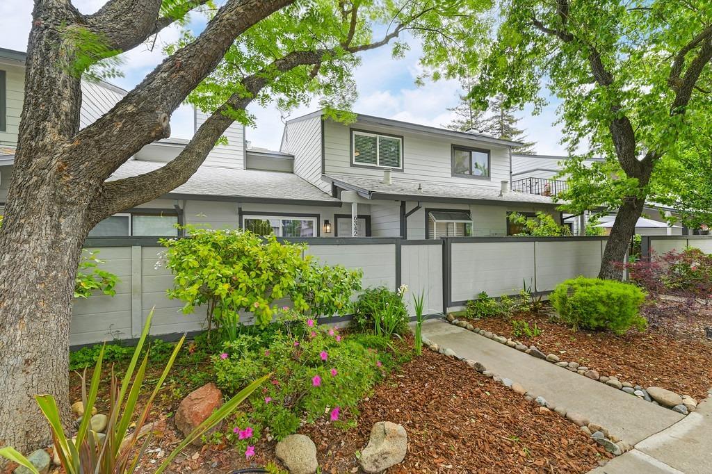 6342 Slippery Creek Lane — photo