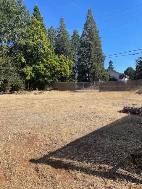 13054 Ridge Road — photo