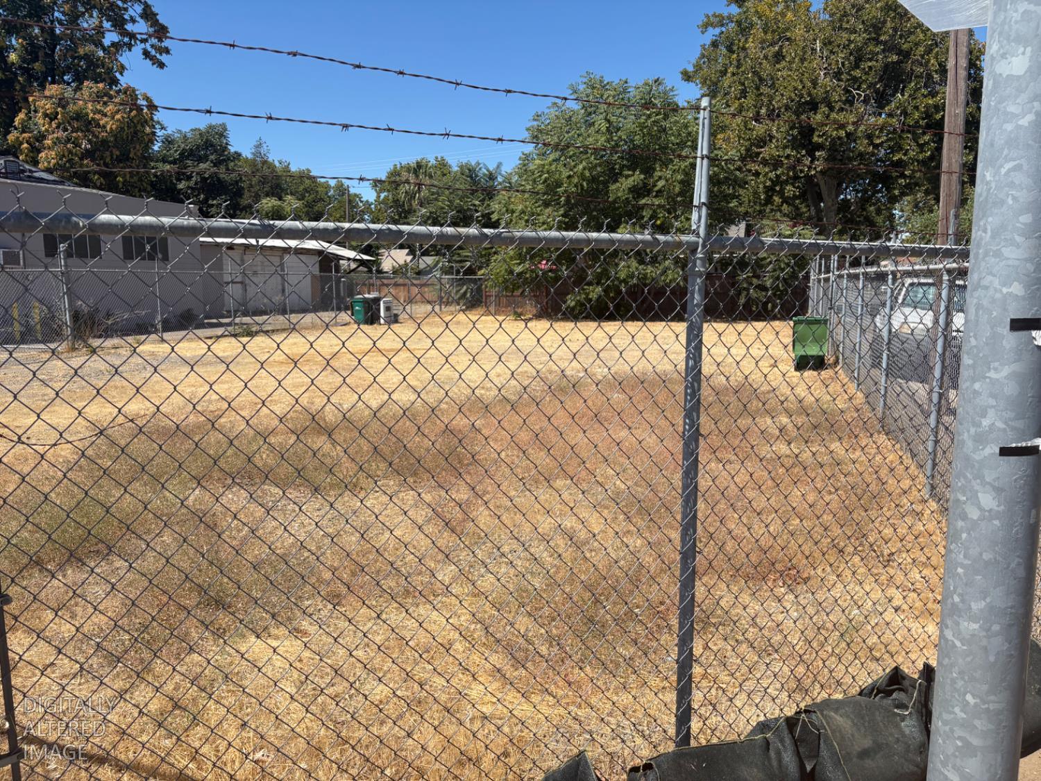 635 N Sacramento Street — photo
