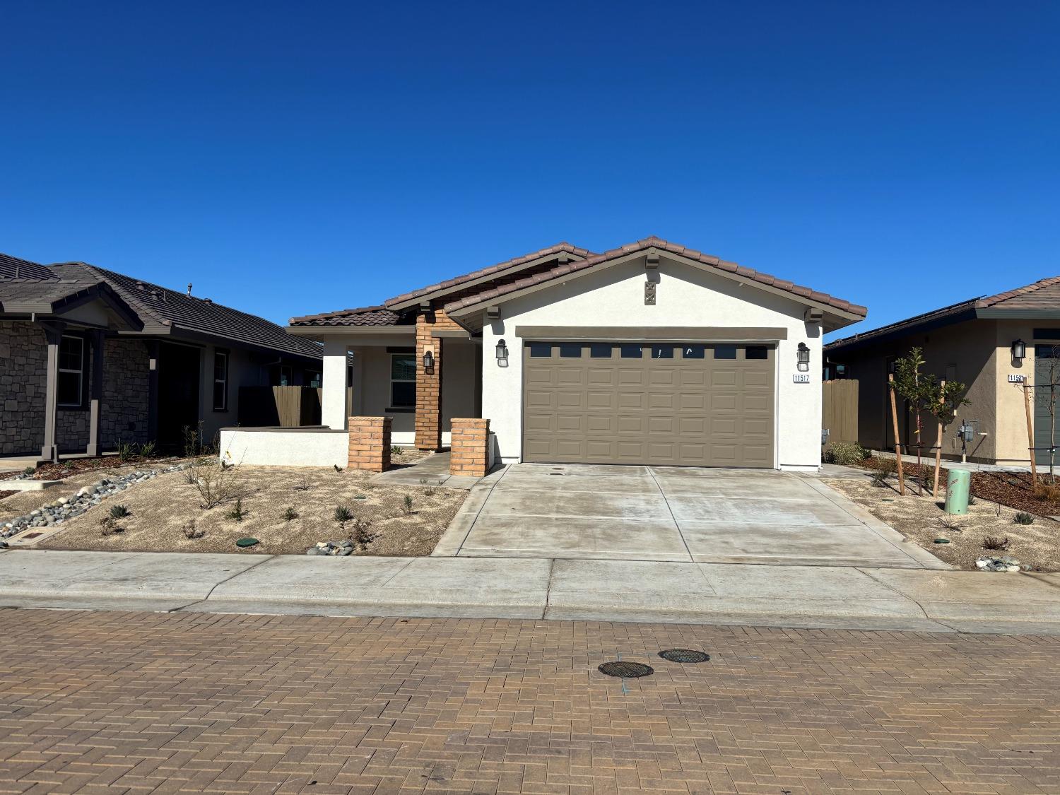 11517 S Lagarto Way — photo