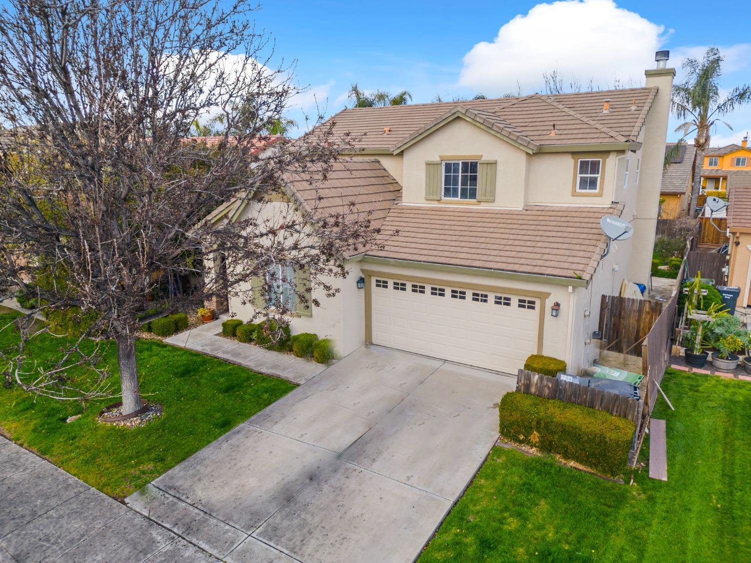 2547 Spencer Lane — photo