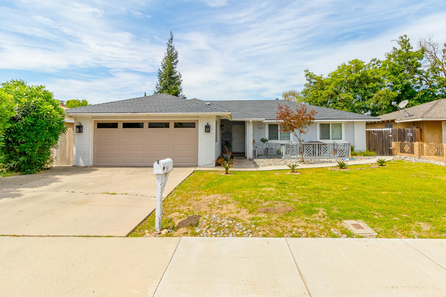 3809 Longbridge Drive — photo