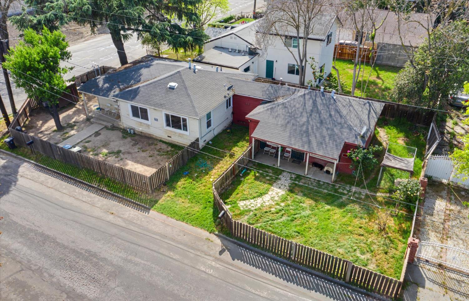 815 King Avenue — photo