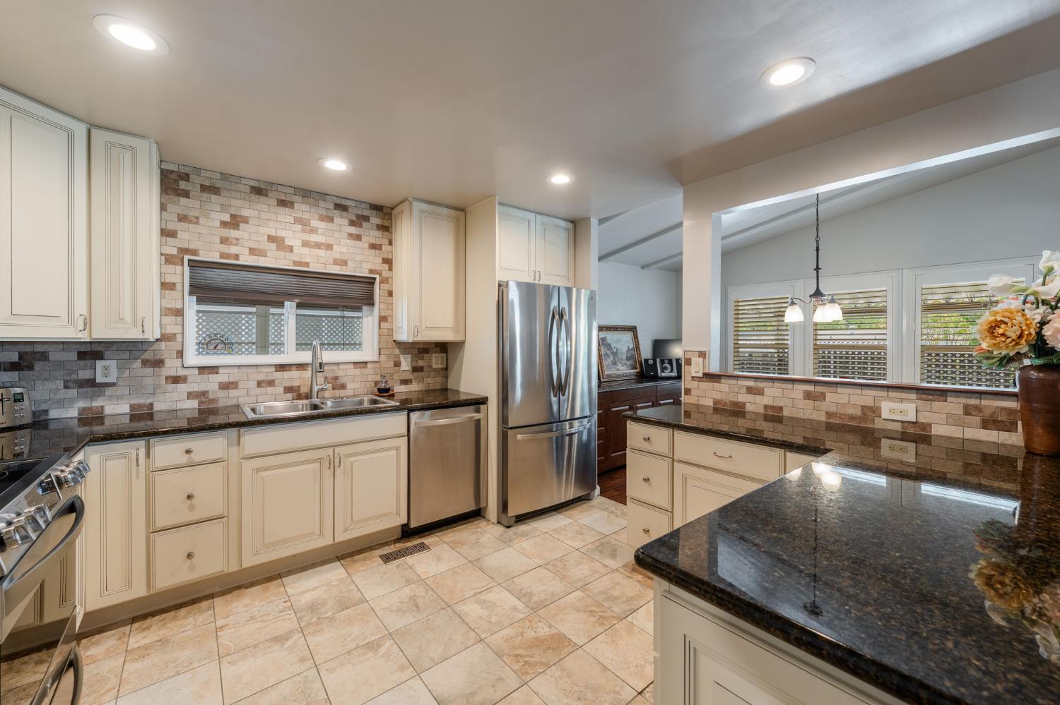 2681 Cameron Park Drive 24 — photo