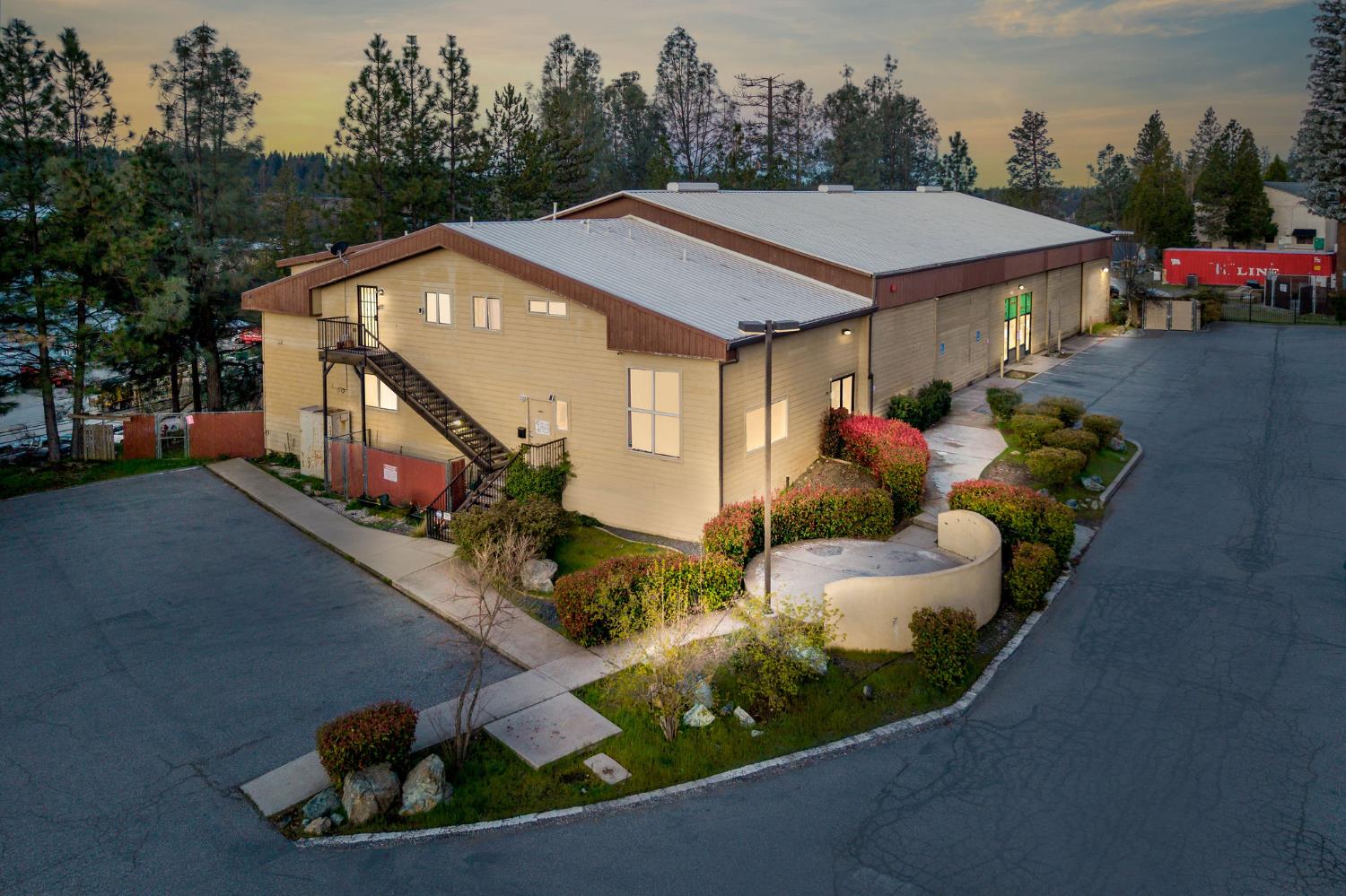 957 Golden Gate Terrace — photo