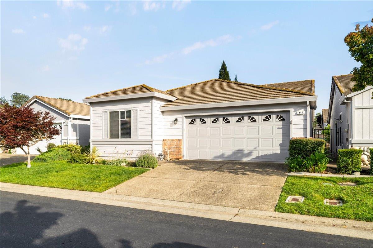 447 Gem Smith Place — photo