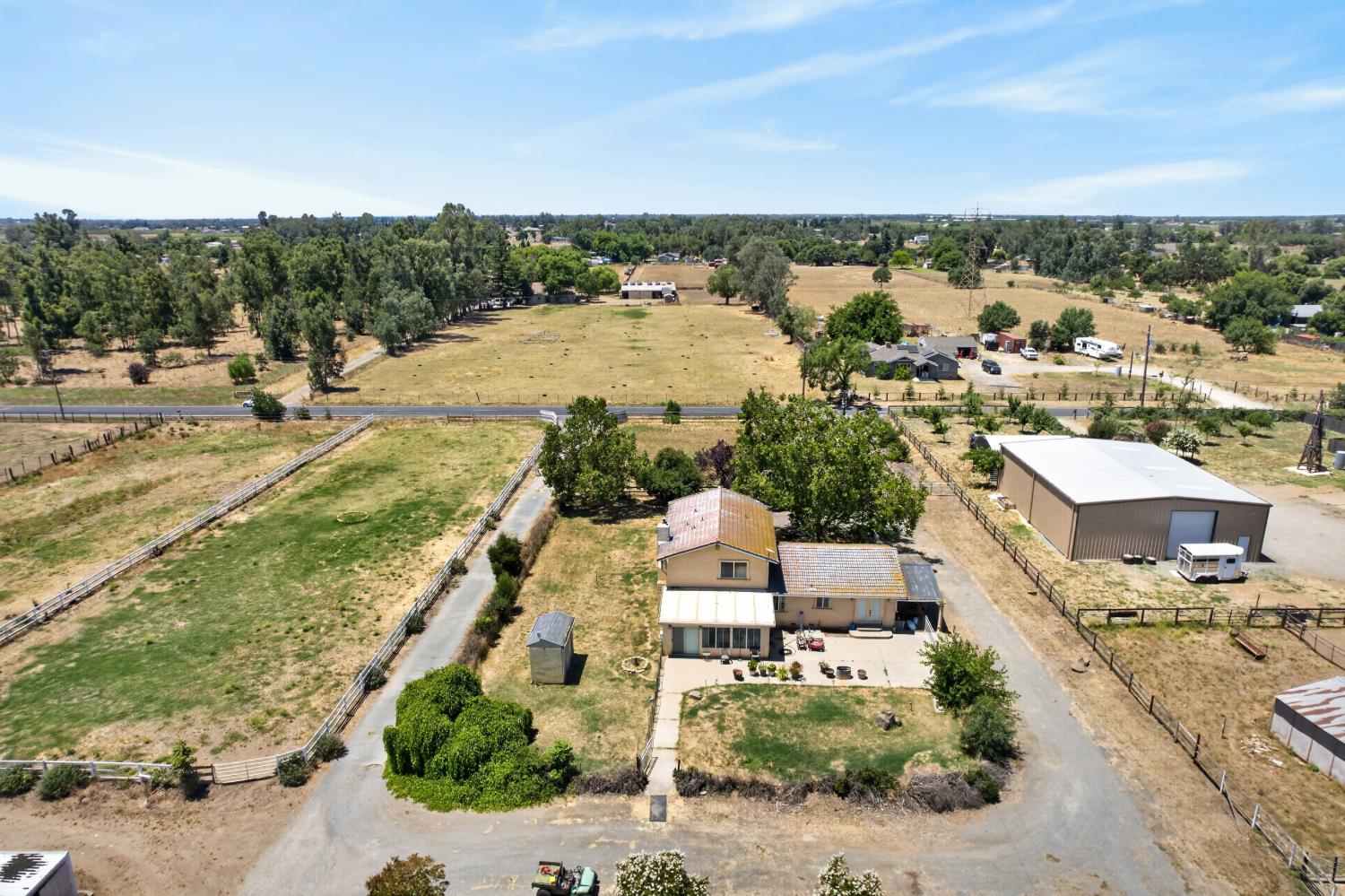 24390 N Jack Tone Road — photo
