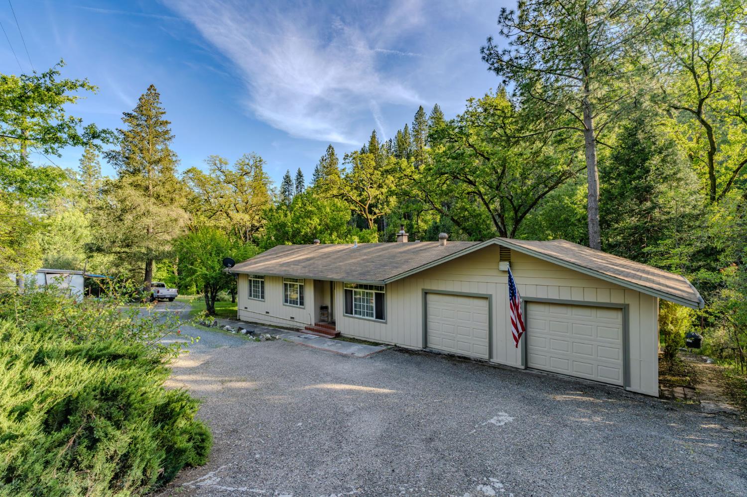 8792 Hidden Valley Road — photo