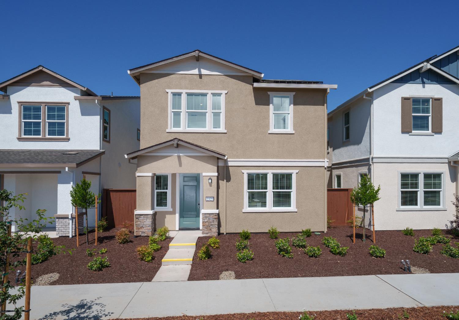 2332 Kaufman Ct — photo