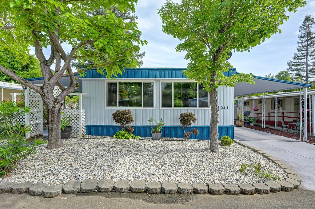 6041 Chad Drive — photo