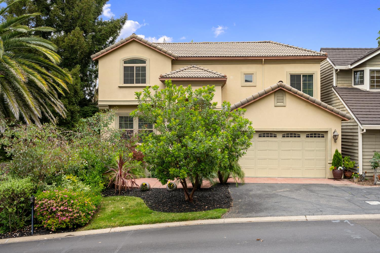 6401 Orange Hill Lane — photo