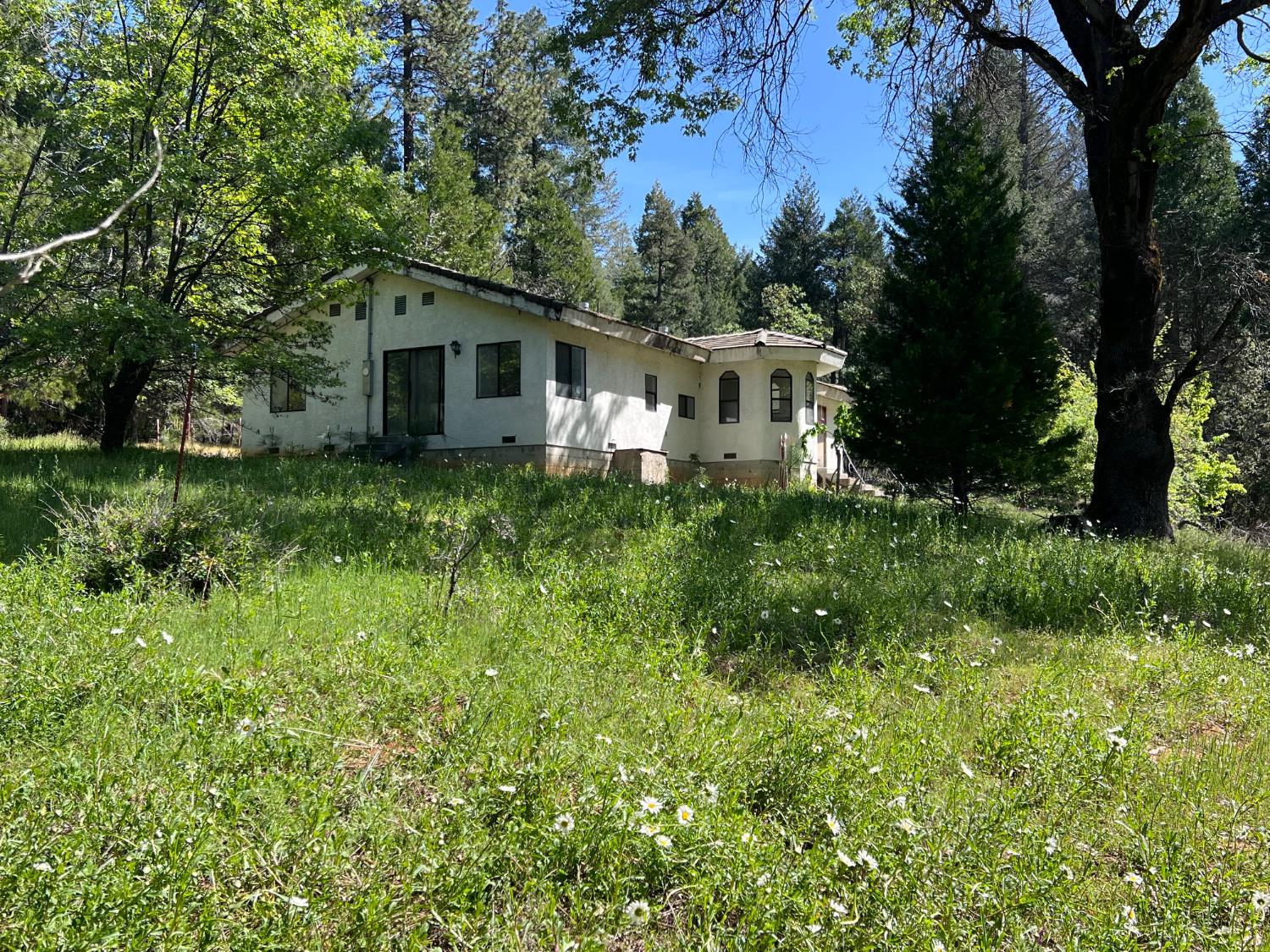 5201 Old Mine Road — photo