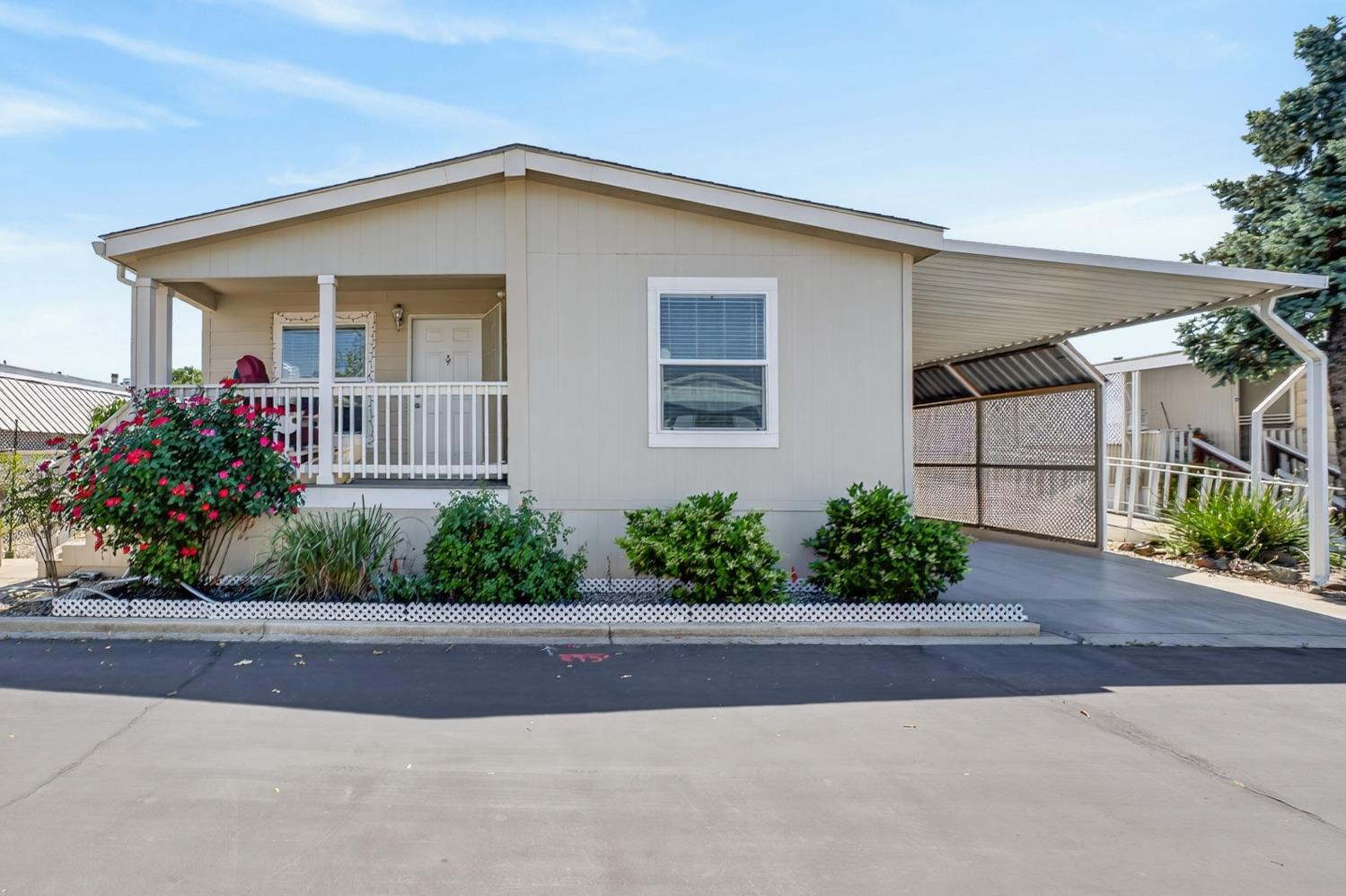 6410 Capital Circle 32 — photo