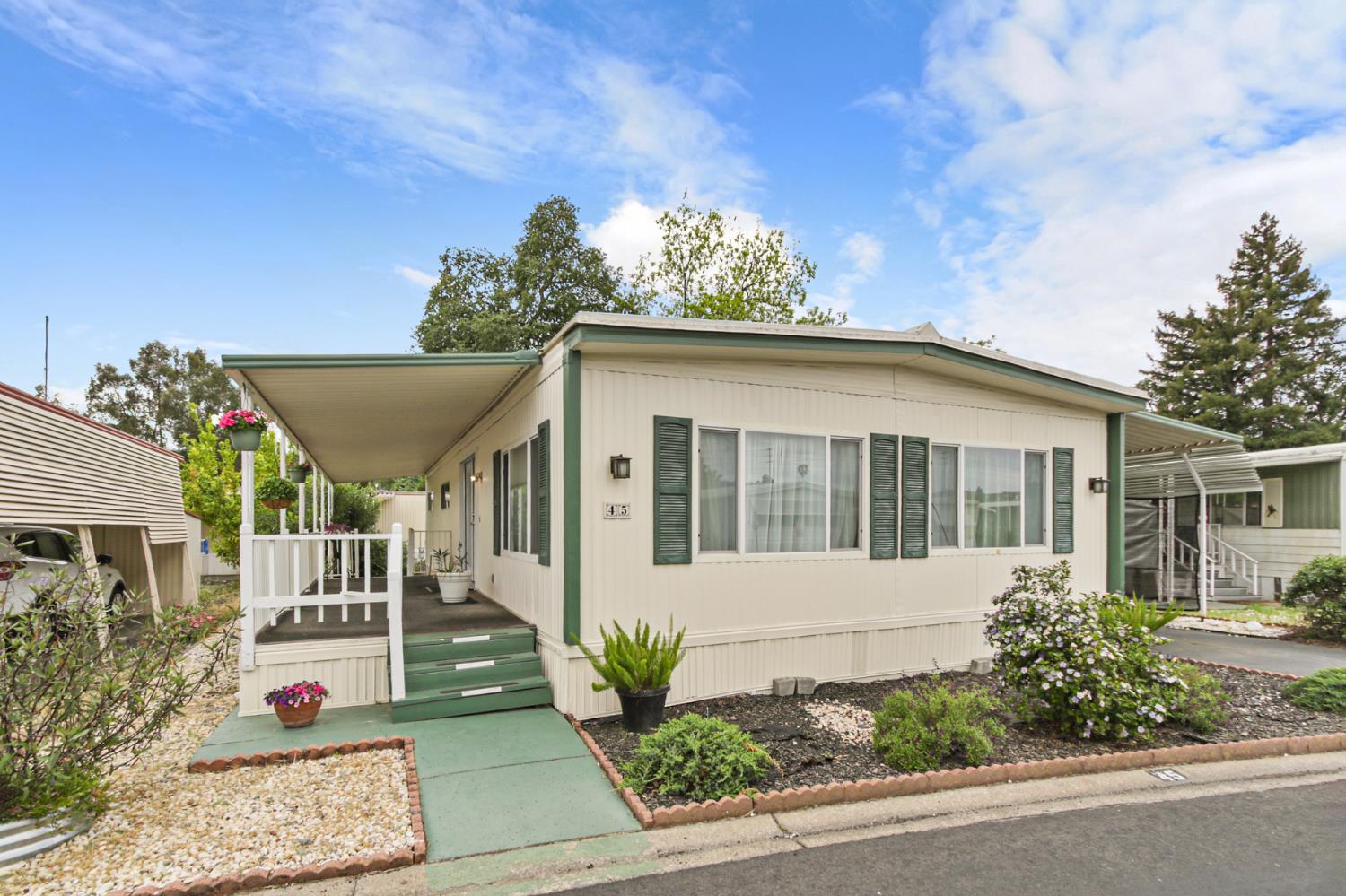 6525 Sunrise Boulevard 45 — photo