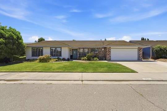 754 Corvey Circle, Galt, CA 95632 — photo 3