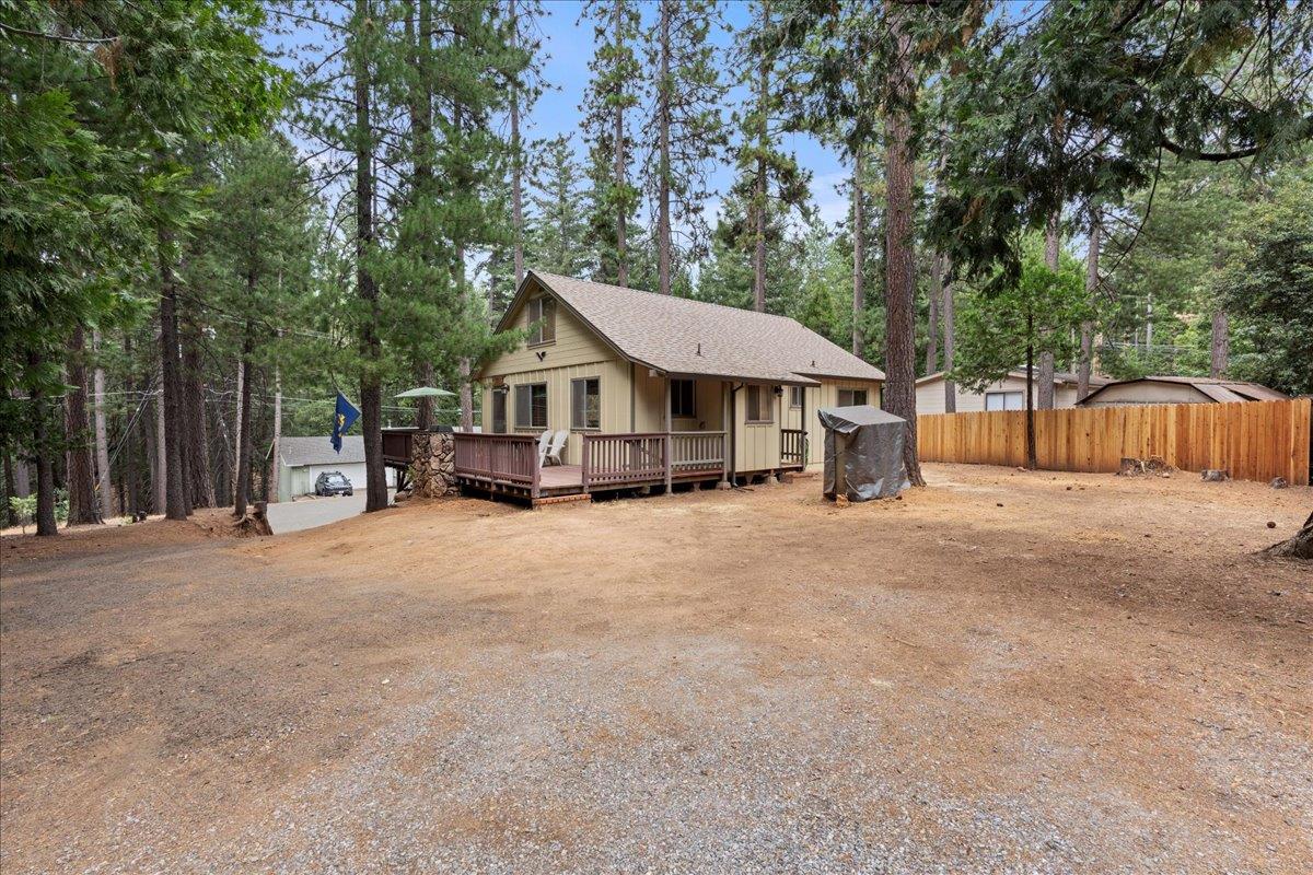 5440 Buttercup Dr — photo