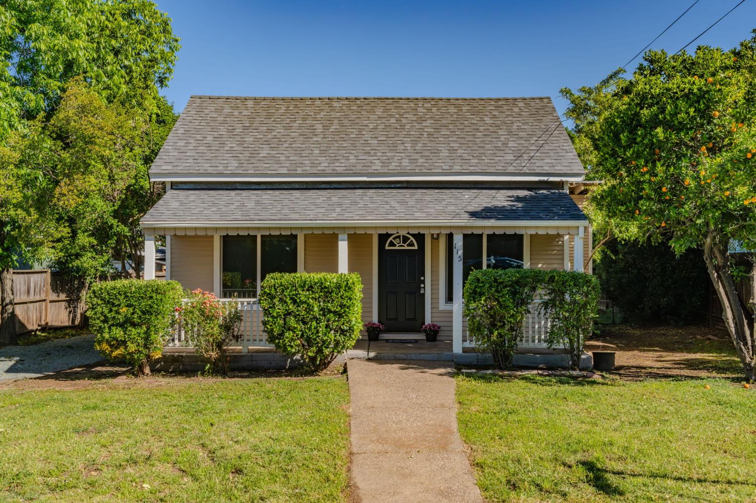 115 E Jackson Street — photo
