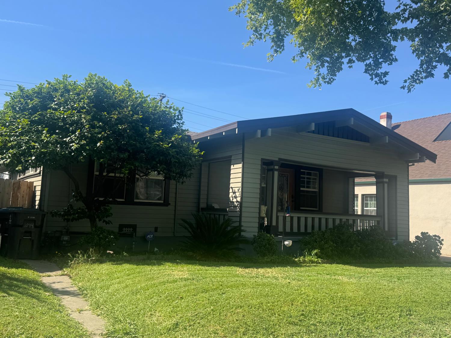 1044 W Harding Way — photo