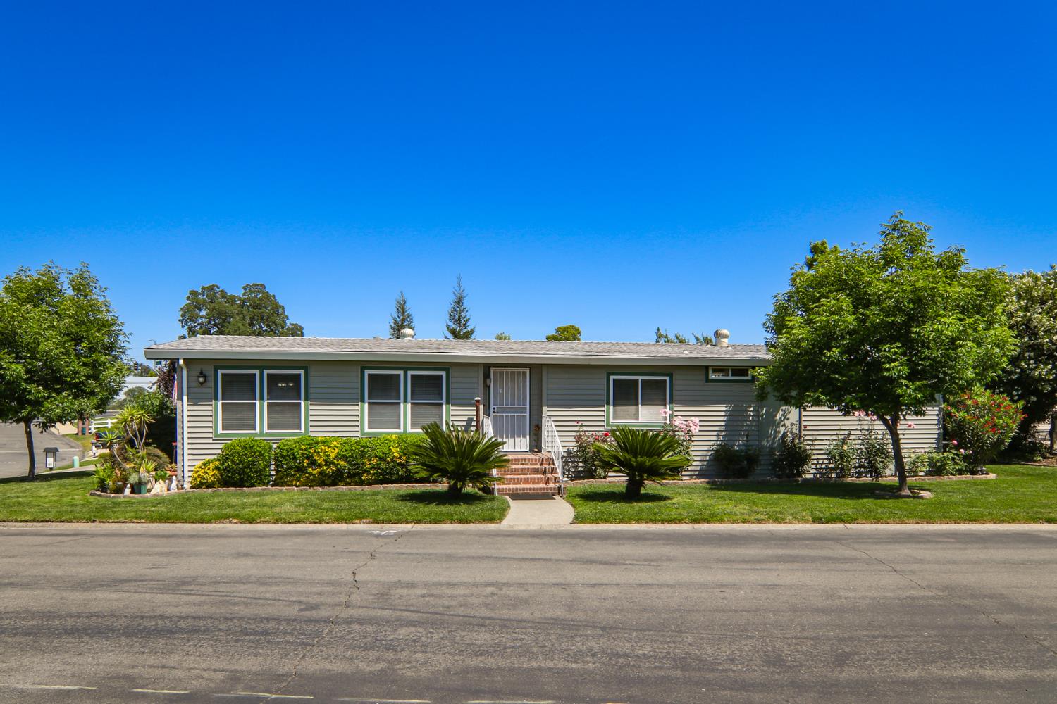 321 Kaseberg Drive — photo