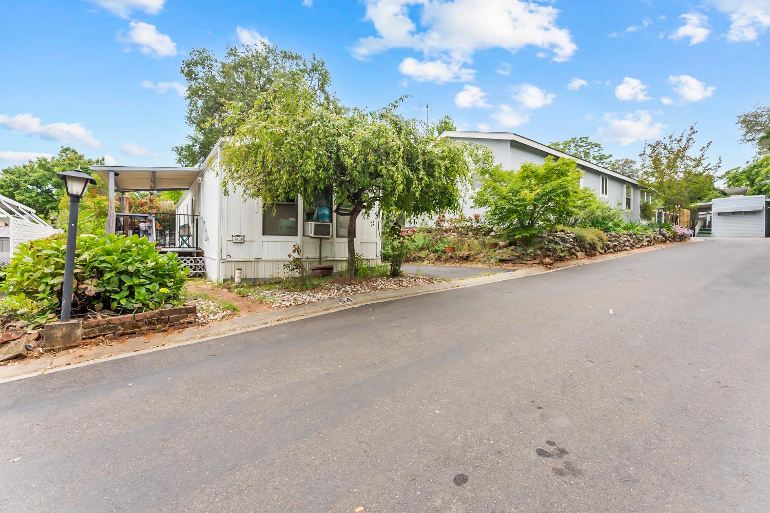 1605 Grass Valley Hwy 54 — photo