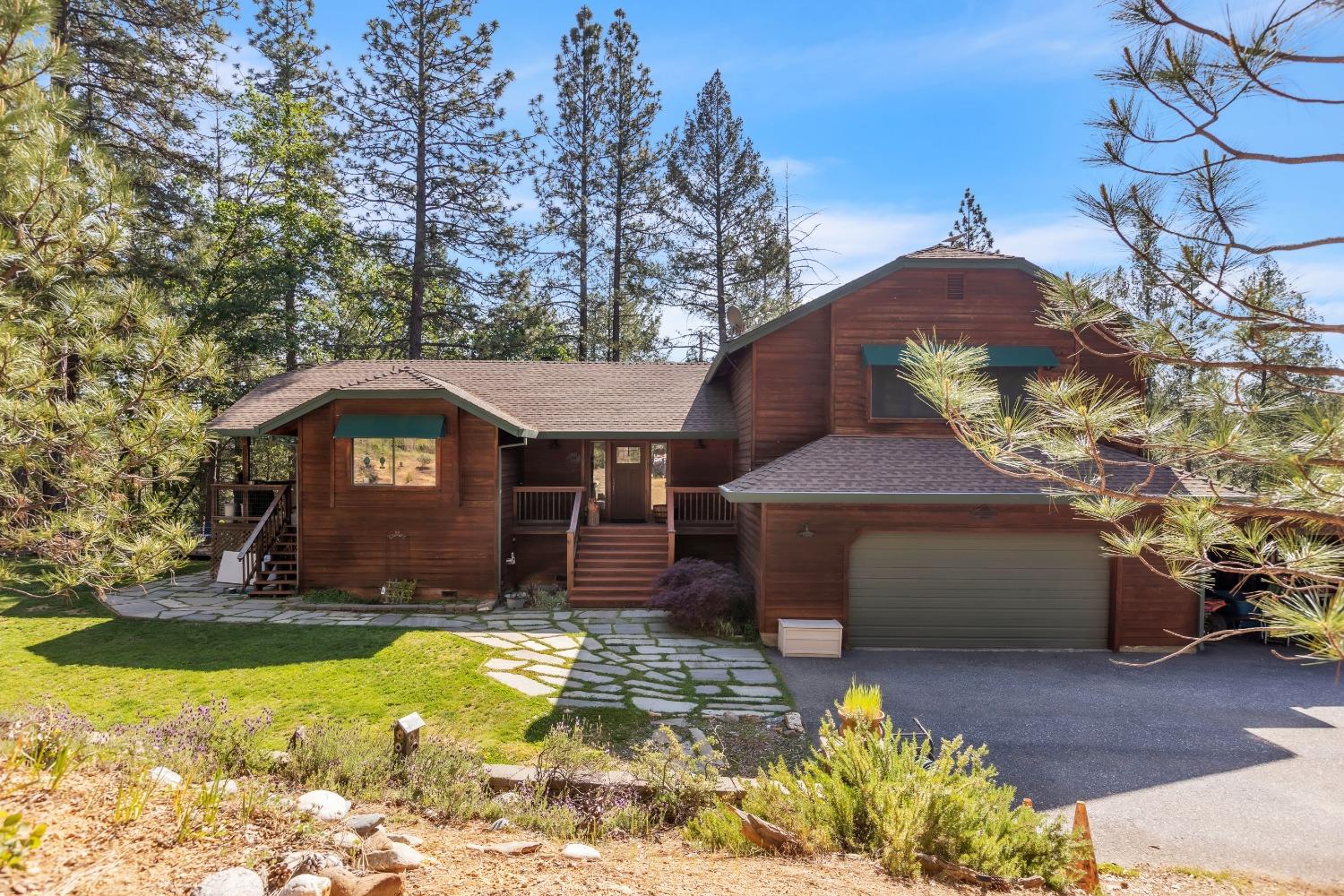 540 Clay Canyon Court — photo