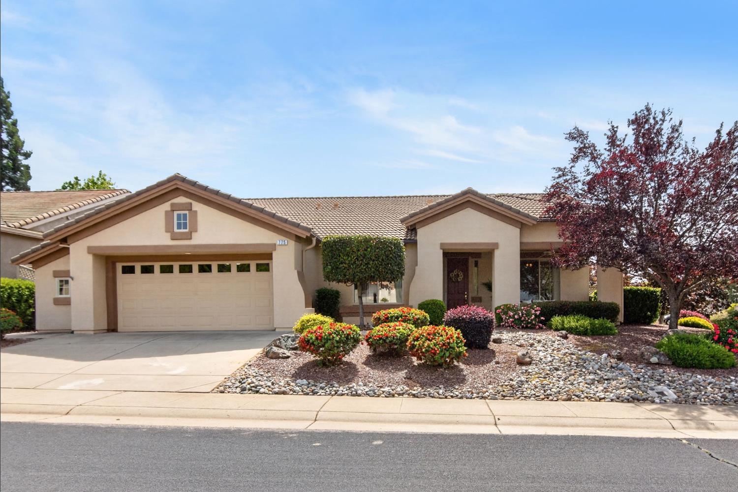 775 Yosemite Court — photo