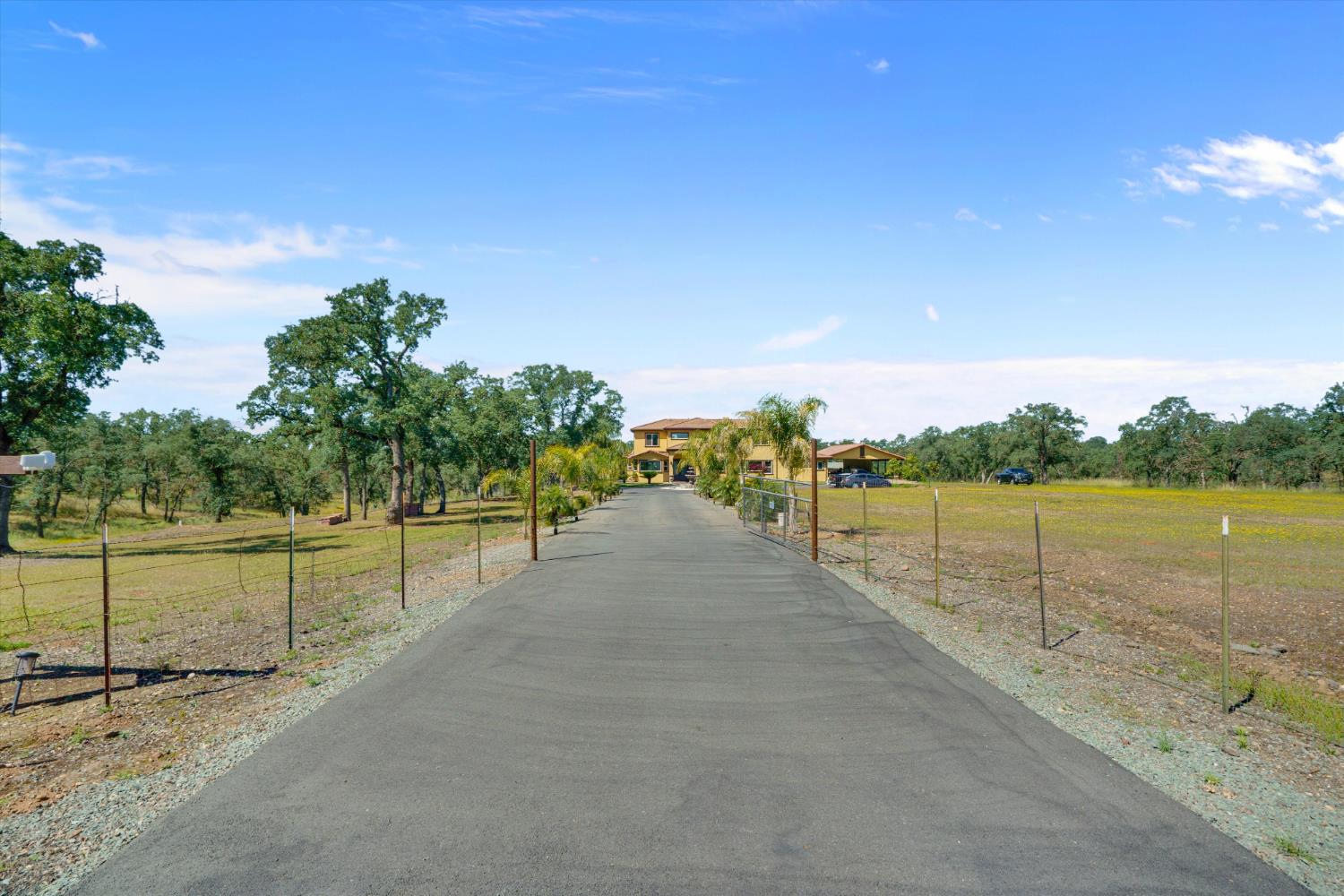10383 Camanche Parkway — photo