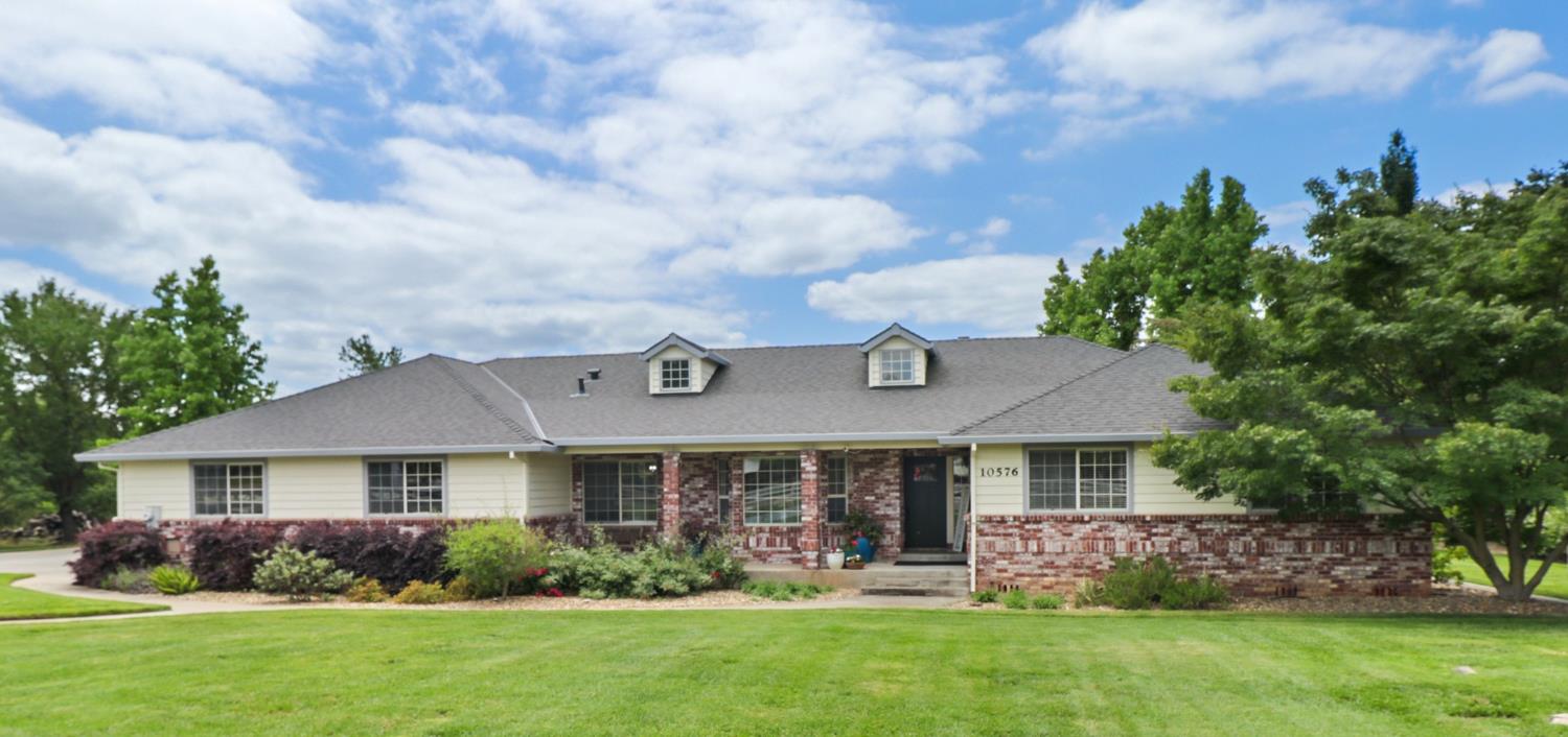 10576 Sheldon Road — photo