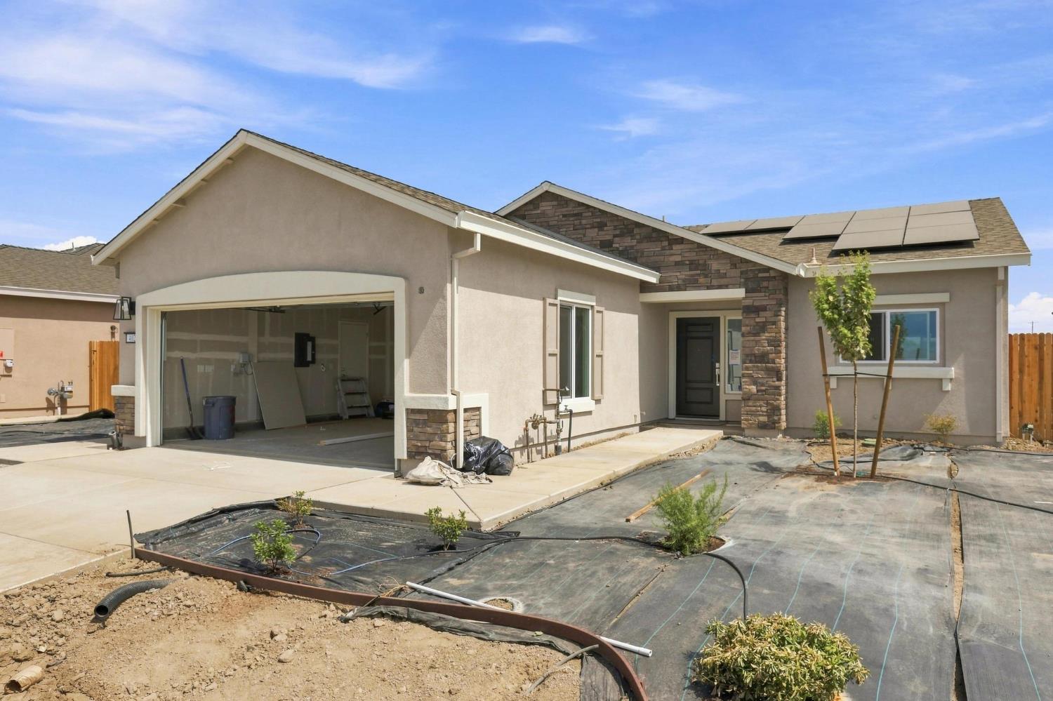 402 Kittyhawk Drive — photo