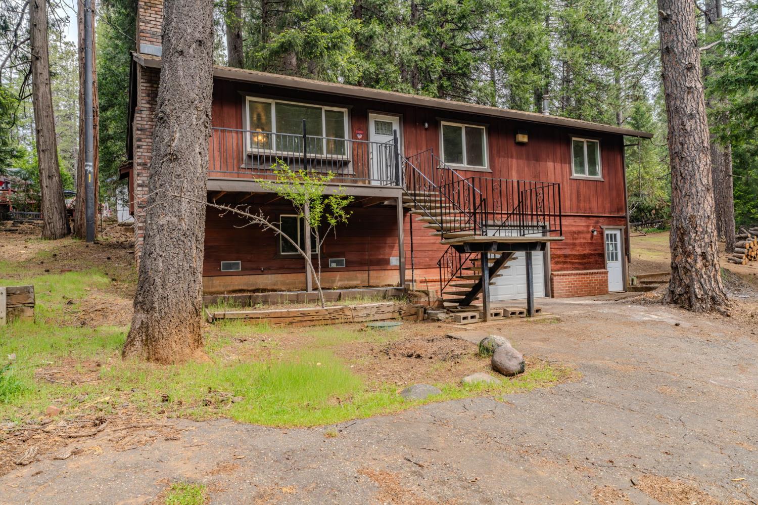 25865 Creekside Drive — photo